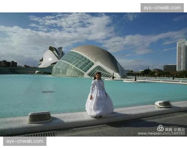 通讯:从濒临下课到连胜,详解瓦伦西亚主帅巴拉哈的战术纠错过程