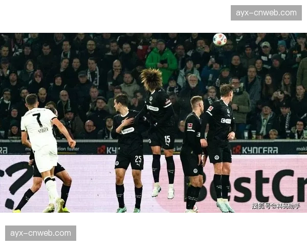门兴2-0圣保利,斯托格任意球破门奥诺拉建功 门兴2-0圣保利,斯托格任意球破门奥诺拉建功